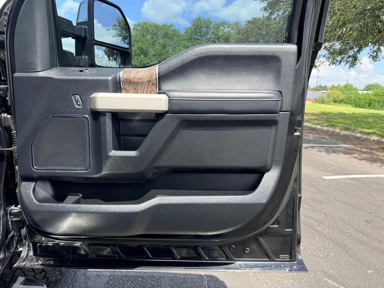 Ford F-250 SD  2019