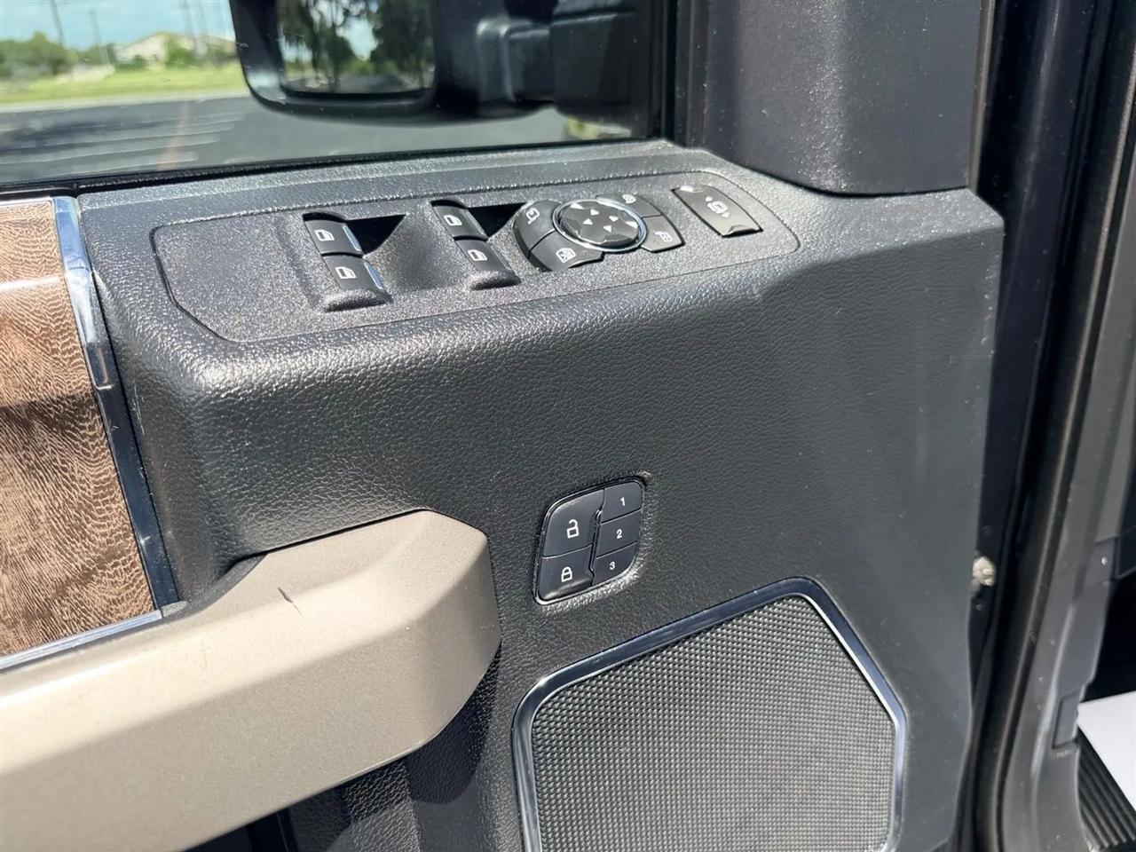 Ford F-250 SD  2019