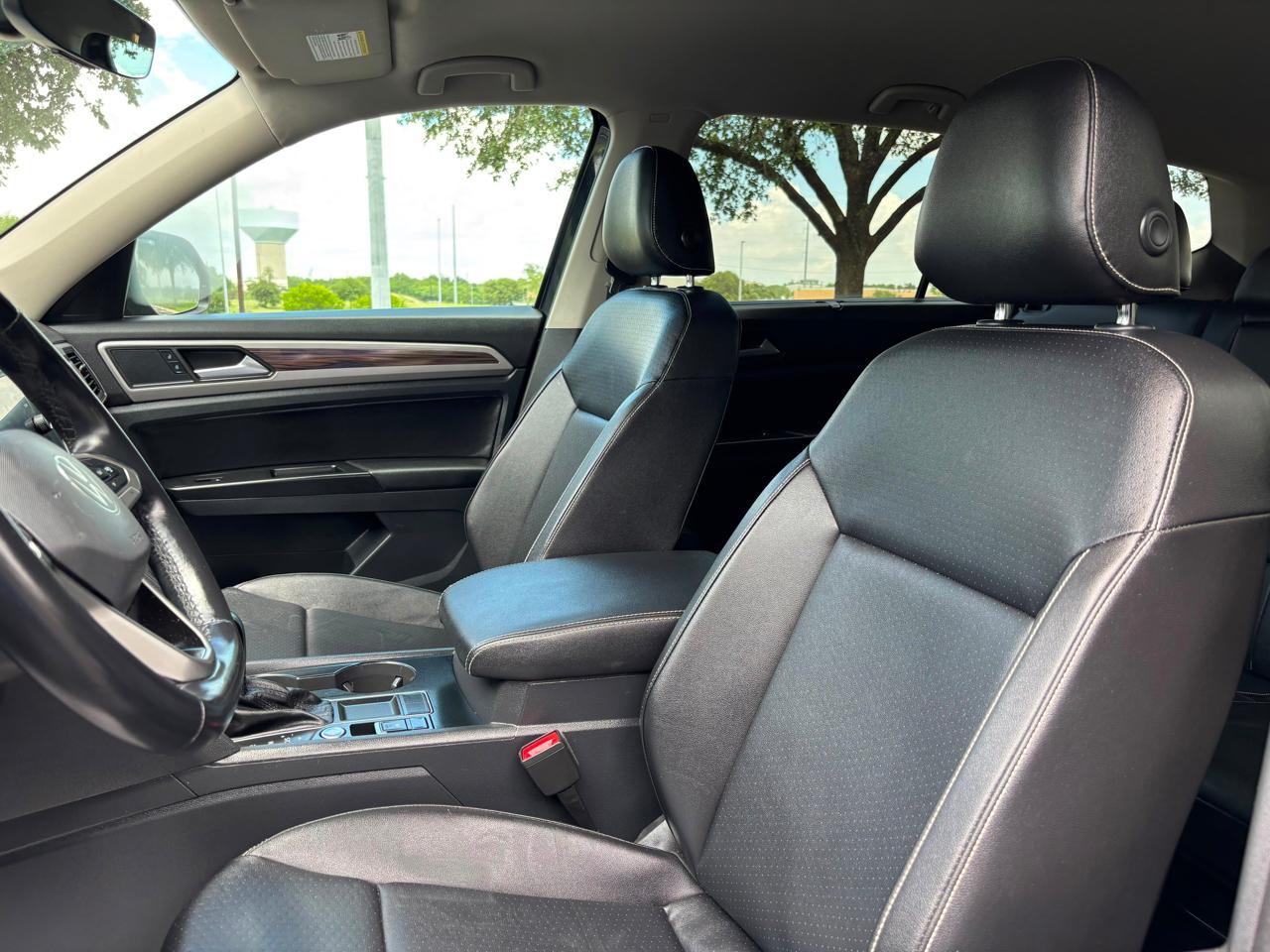 Volkswagen Atlas  2021