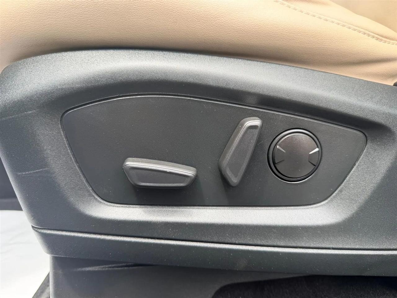 Ford Explorer  2021