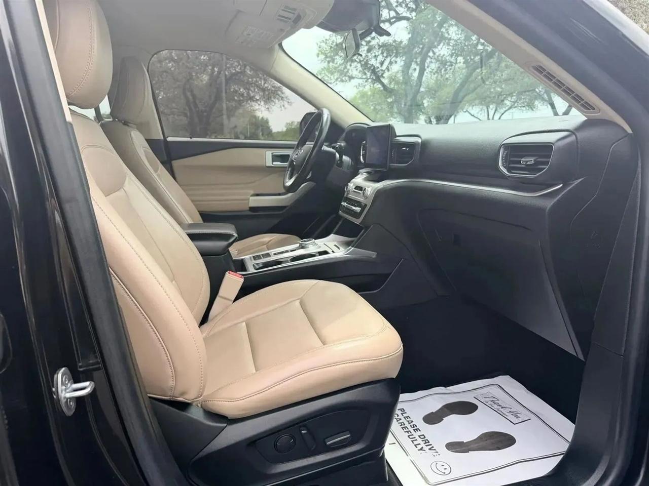 Ford Explorer  2021