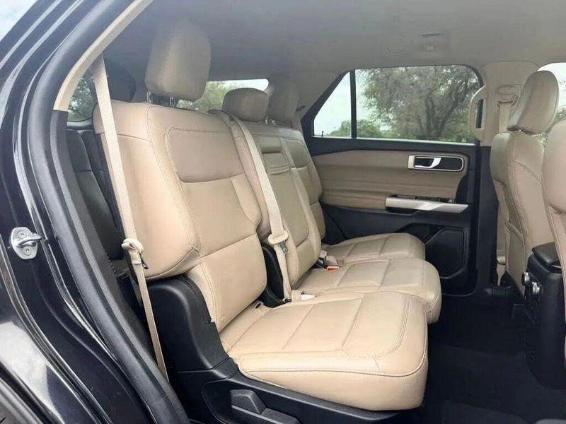 Ford Explorer  2021
