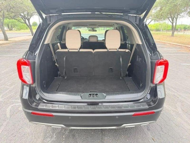 Ford Explorer  2021