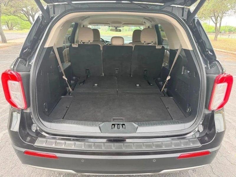 Ford Explorer  2021