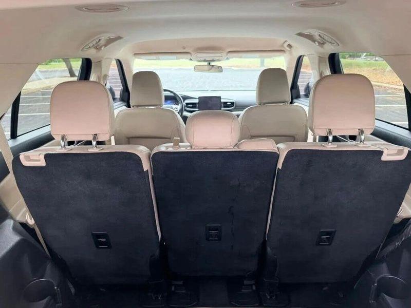 Ford Explorer  2021