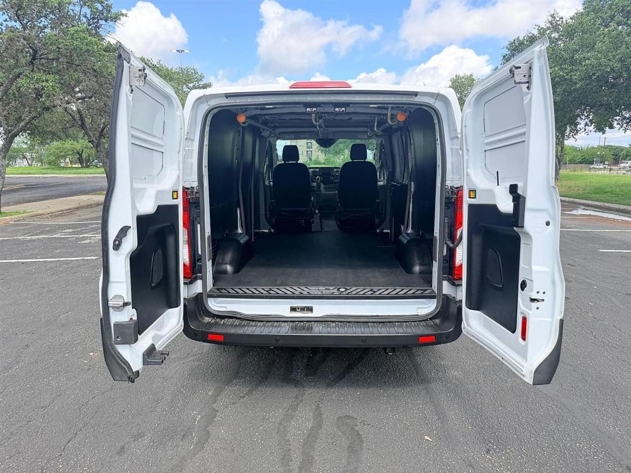 Ford Transit  2020