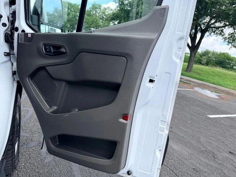 Ford Transit  2020
