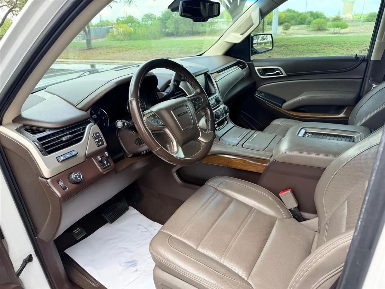 GMC Yukon XL  2019