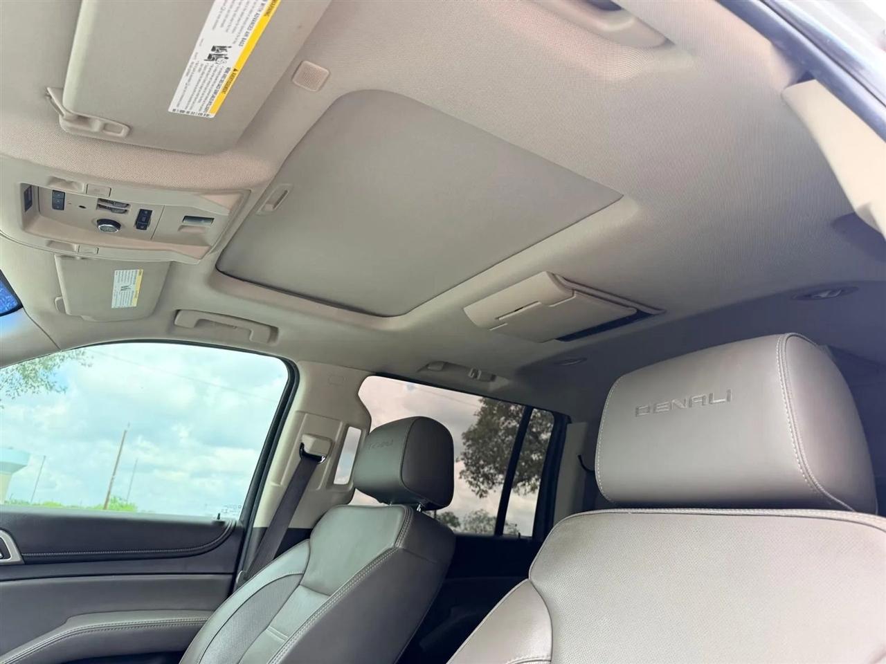 GMC Yukon XL  2019
