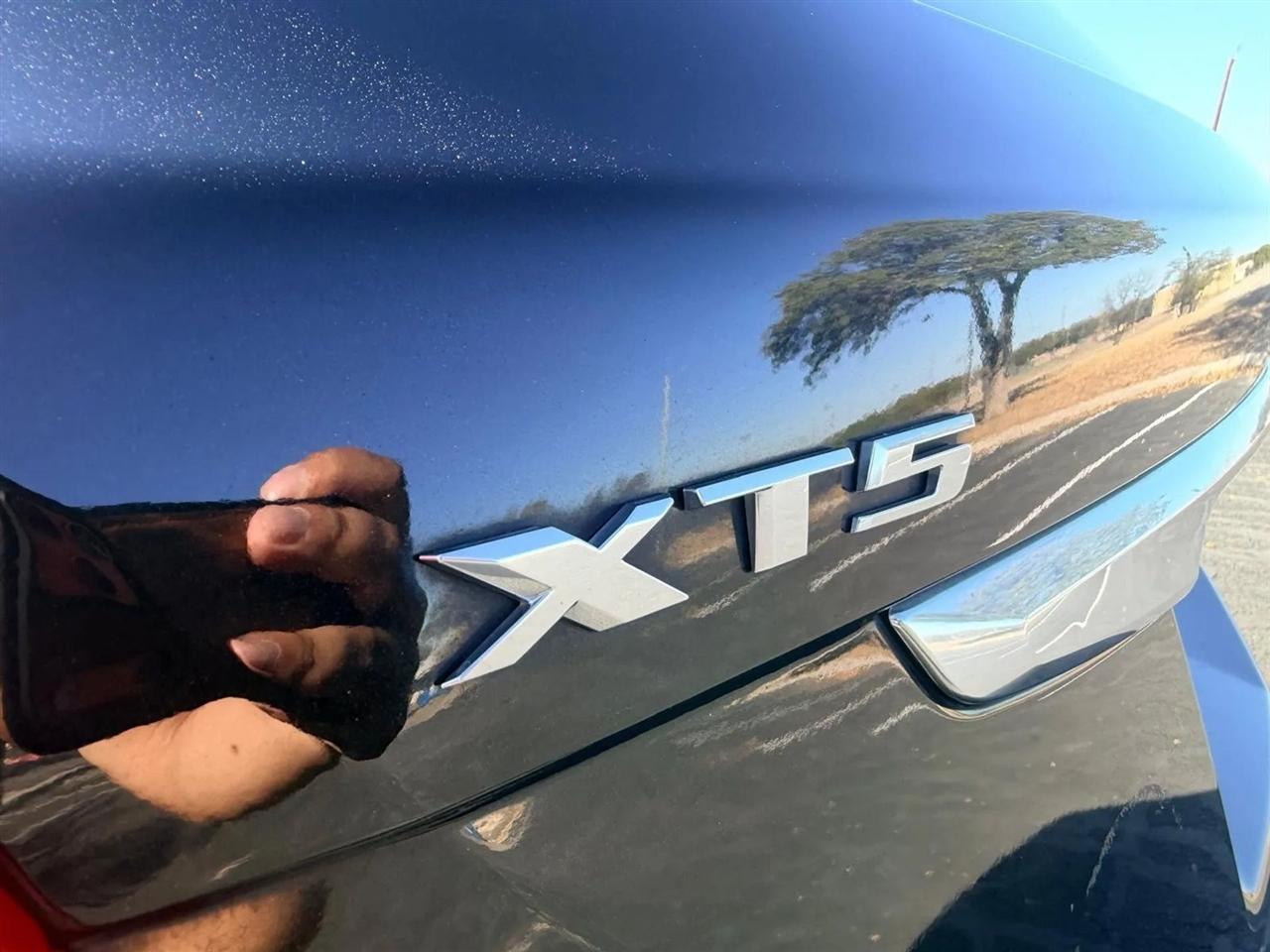 Cadillac XT5  2019