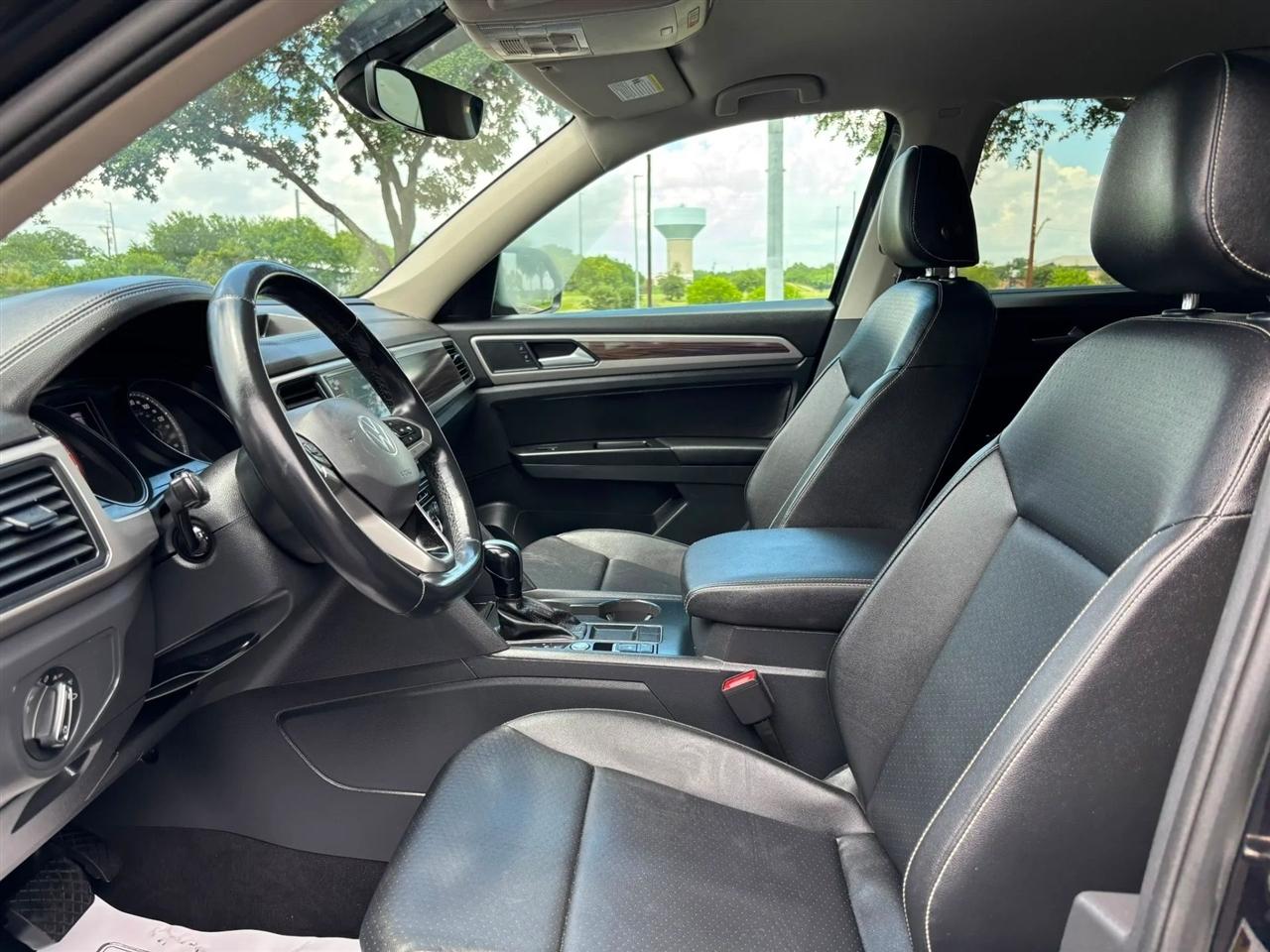 Volkswagen Atlas  2021