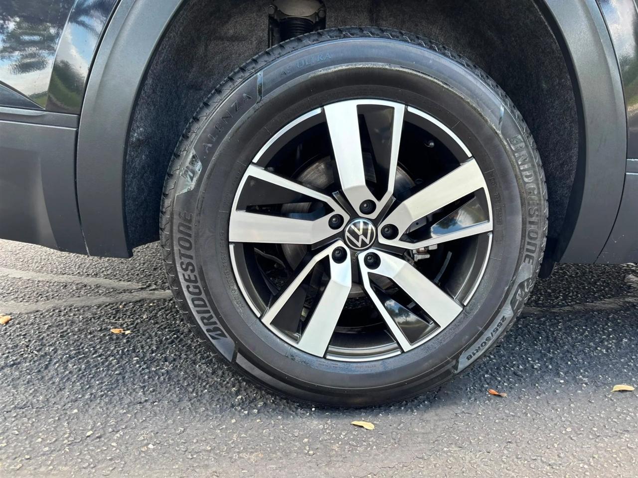 Volkswagen Atlas  2021