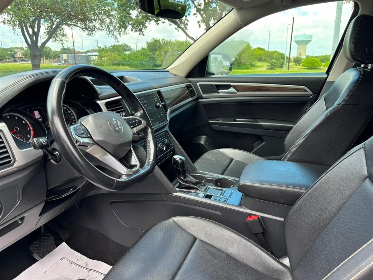 Volkswagen Atlas  2021