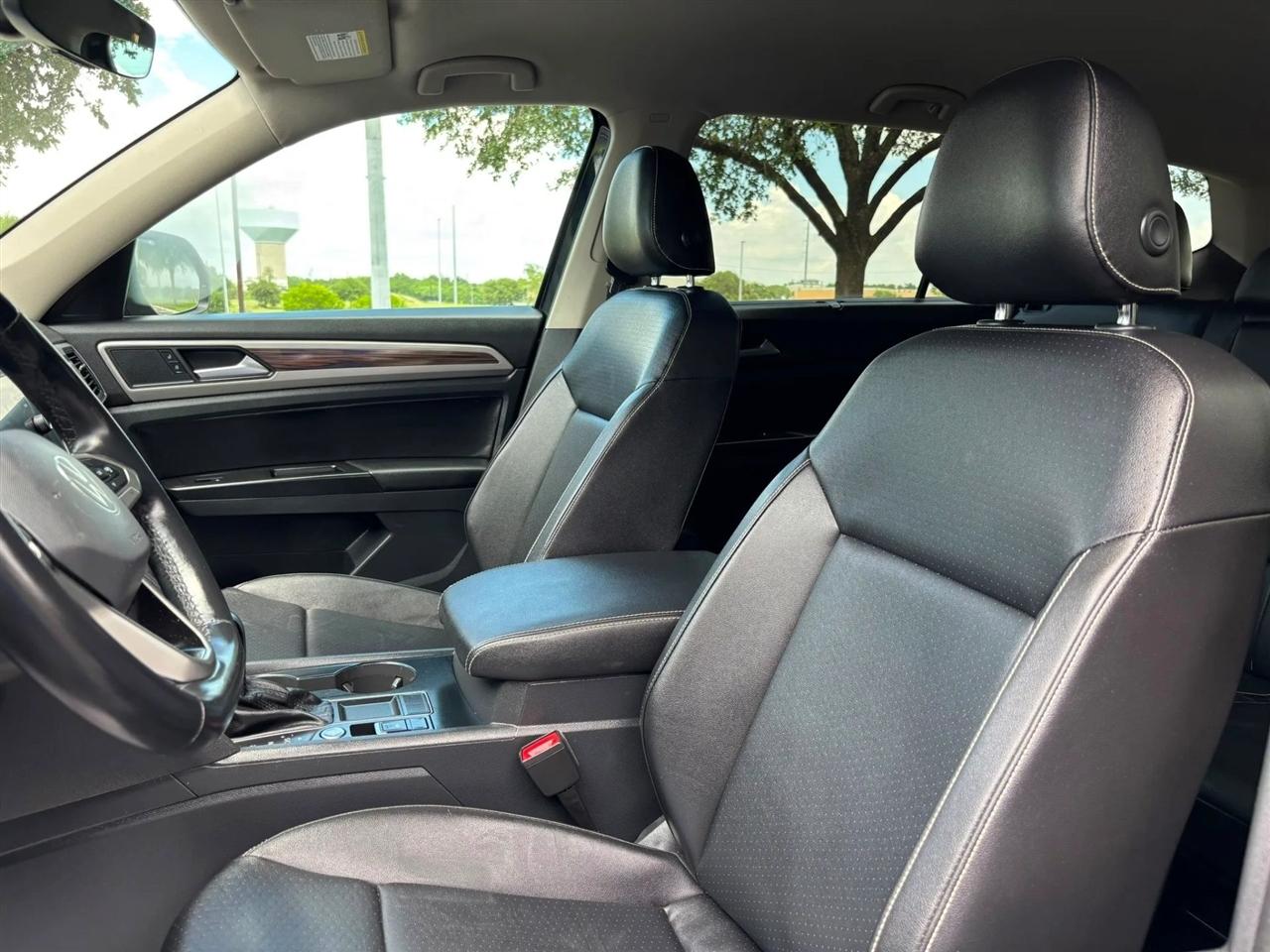 Volkswagen Atlas  2021