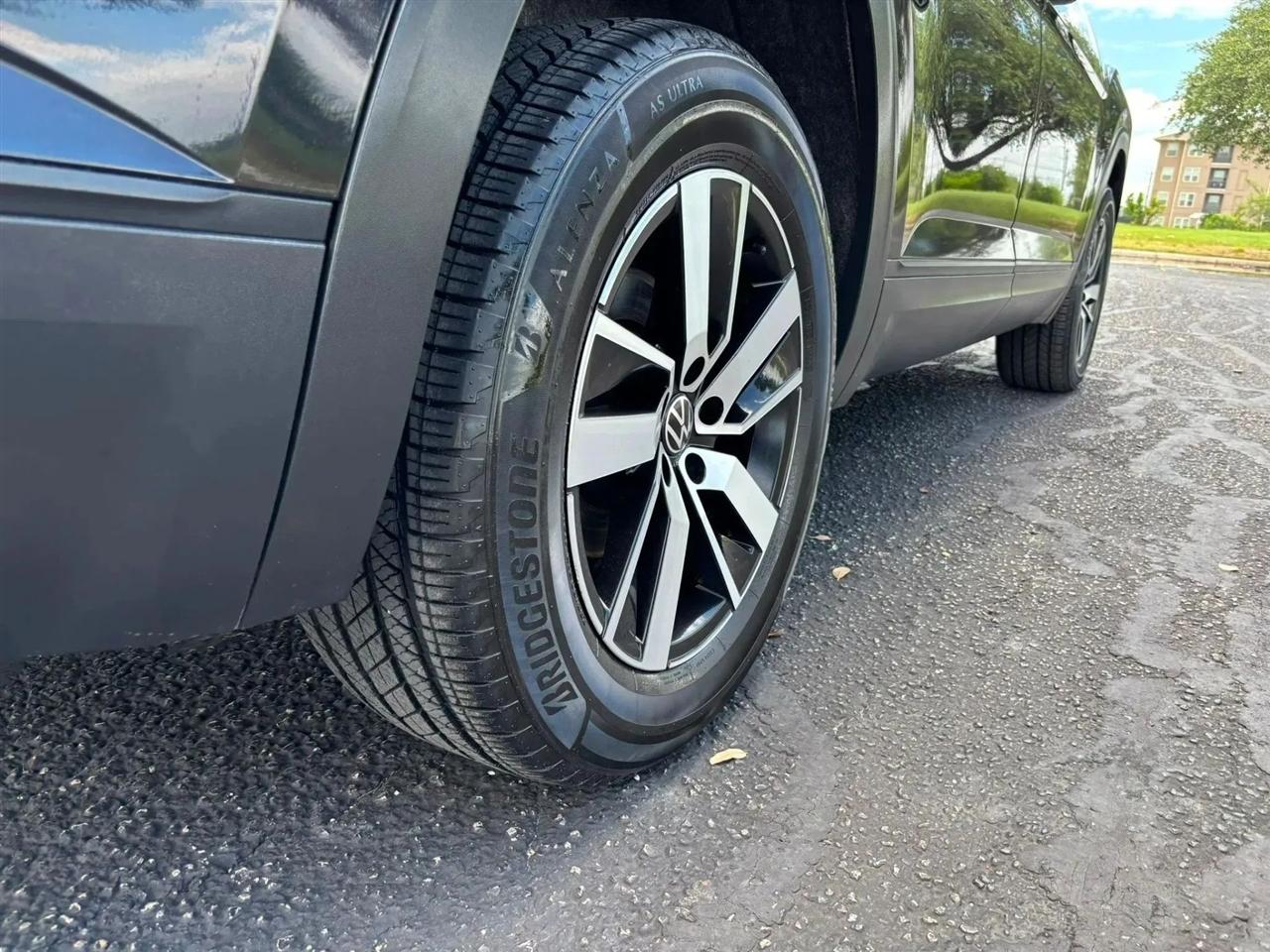 Volkswagen Atlas  2021