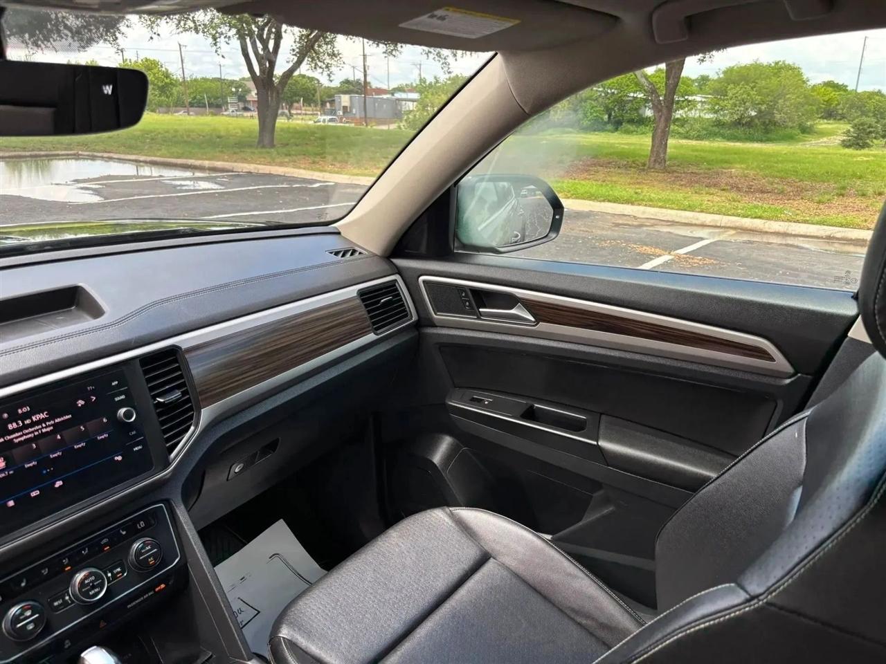 Volkswagen Atlas  2021