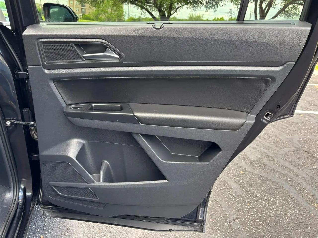 Volkswagen Atlas  2021