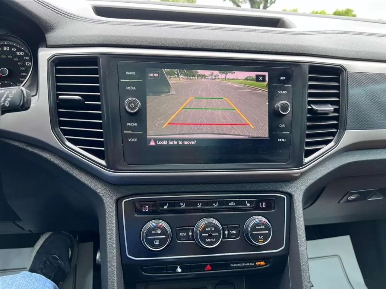 Volkswagen Atlas  2021