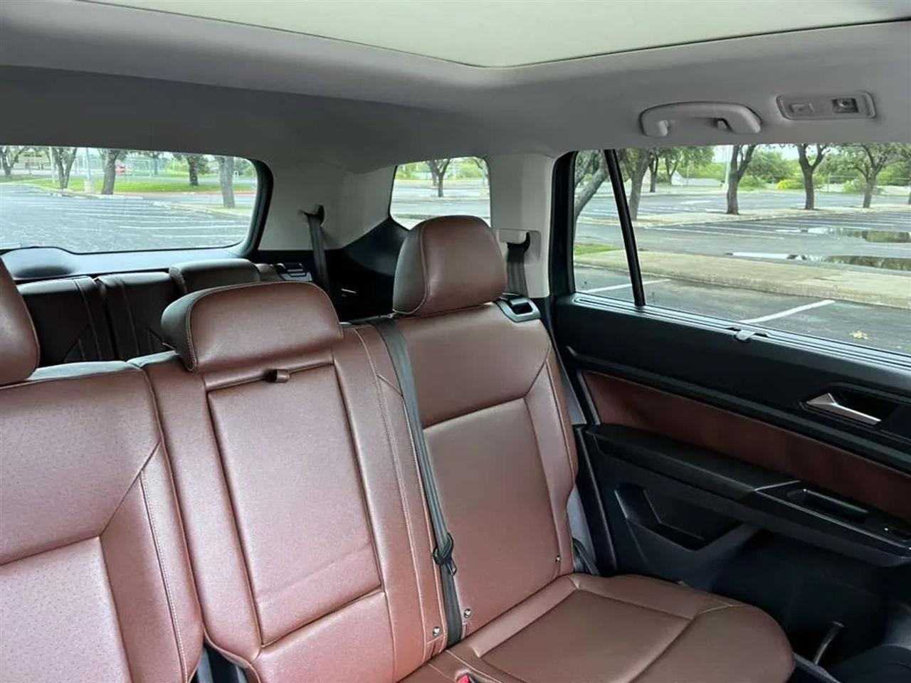 Volkswagen Atlas  2021