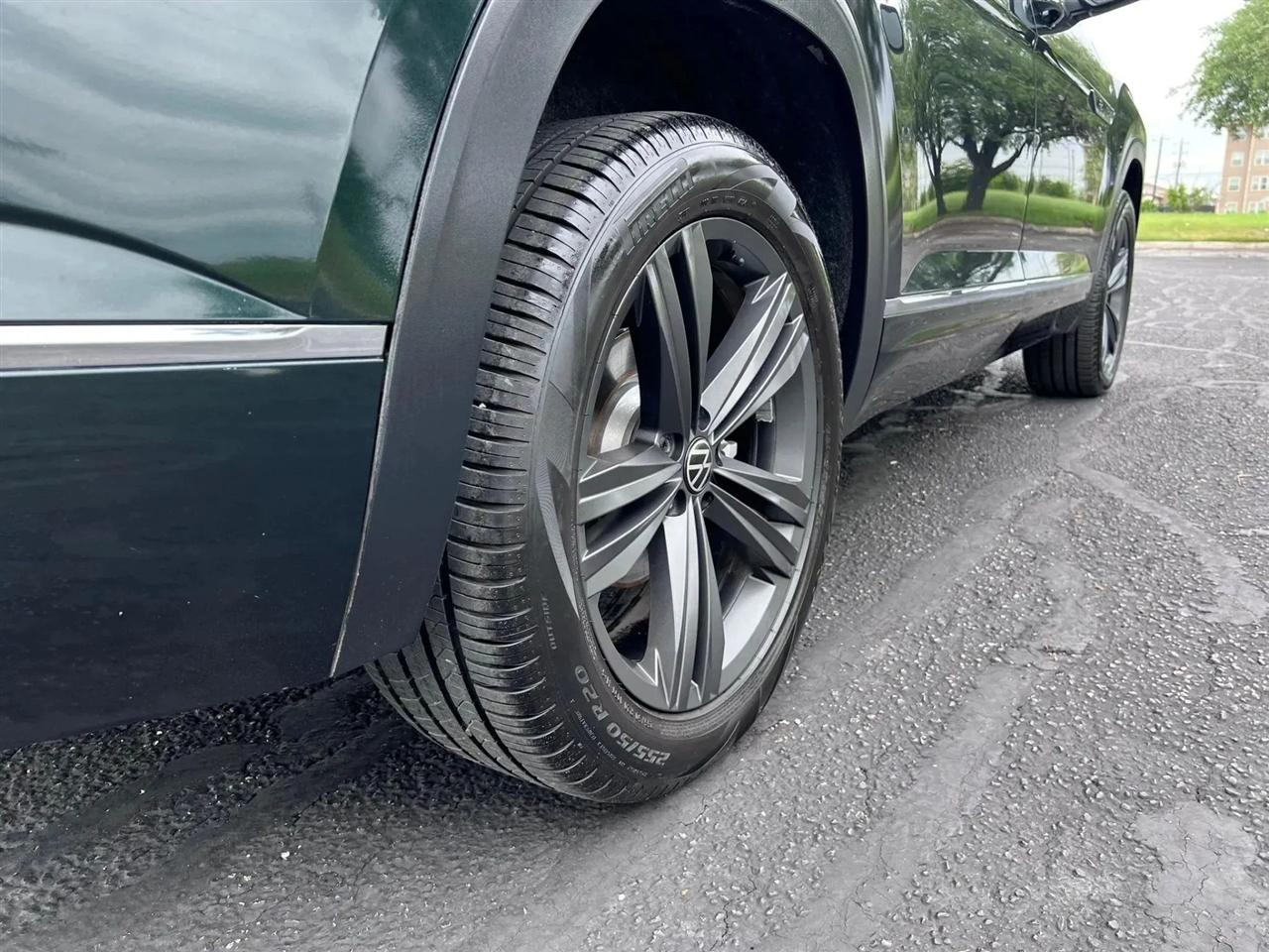Volkswagen Atlas  2021
