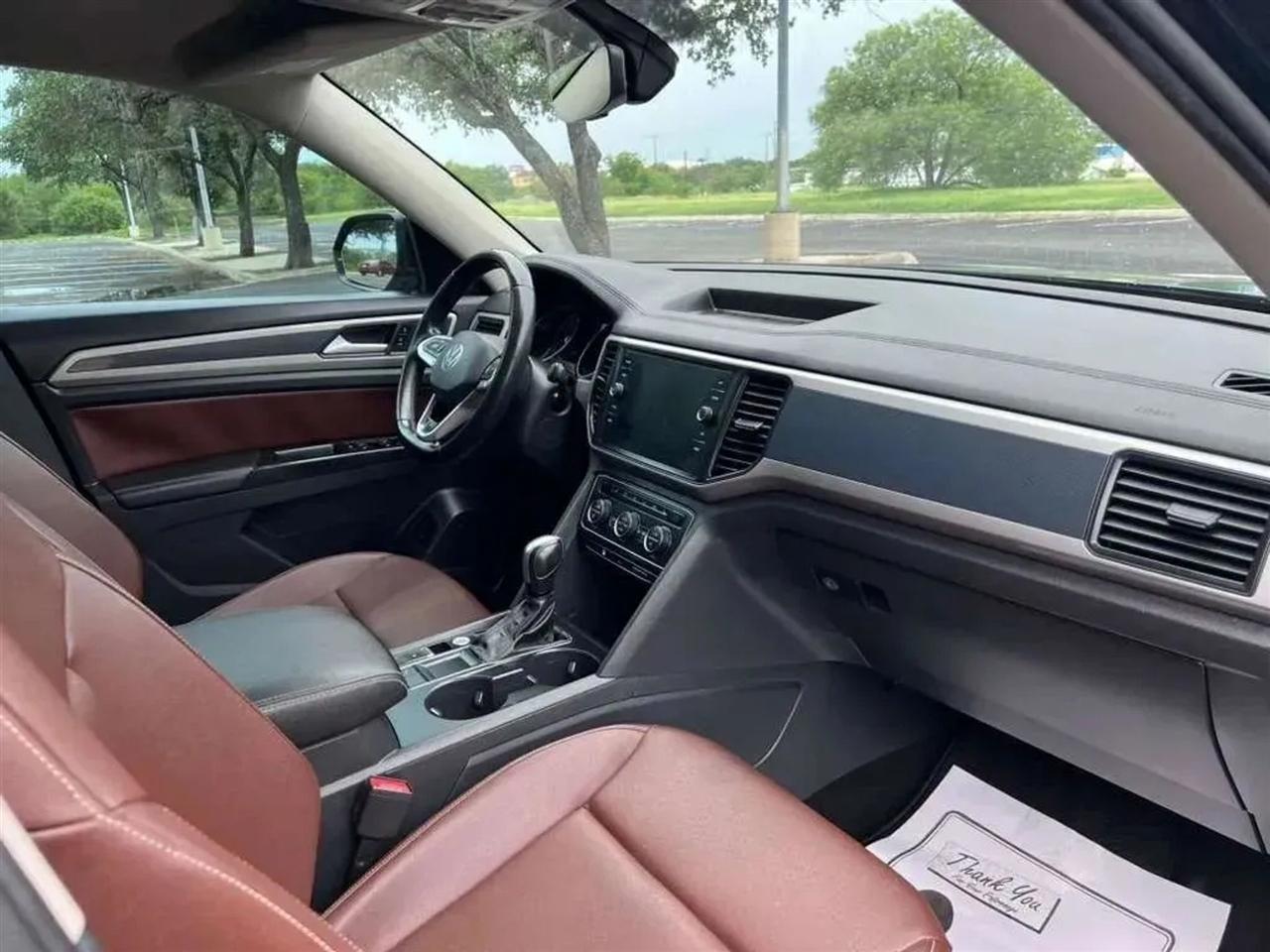 Volkswagen Atlas  2021