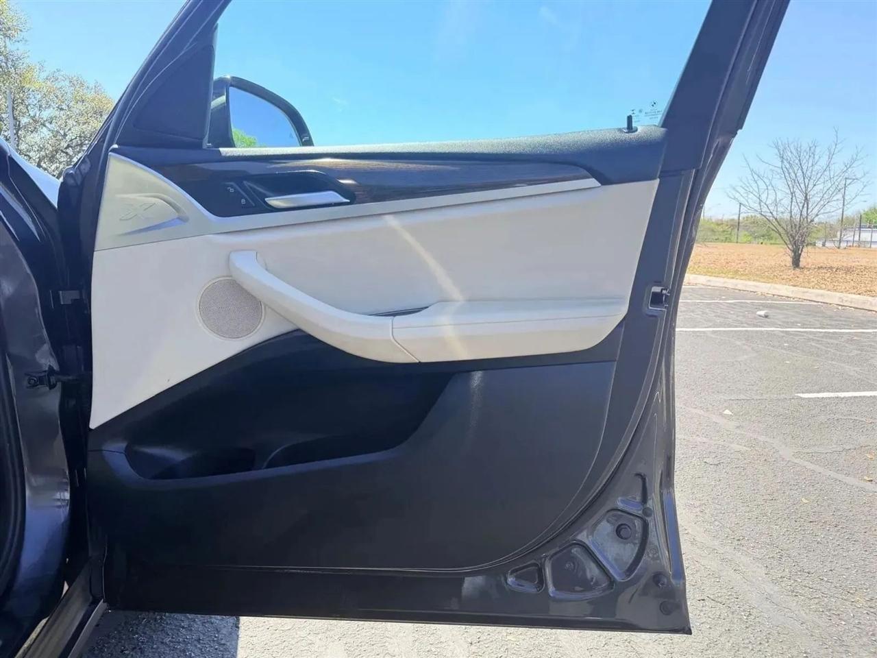 BMW X3  2019