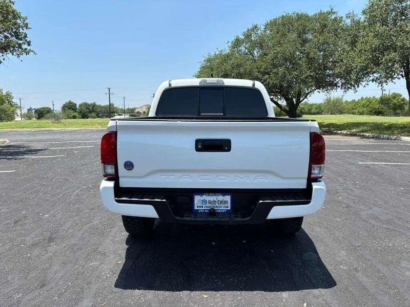 Toyota Tacoma  2022