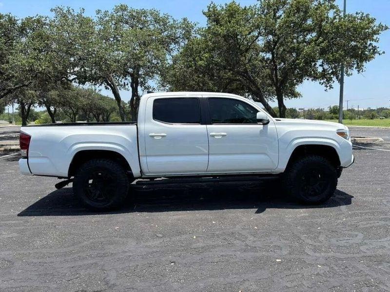 Toyota Tacoma  2022