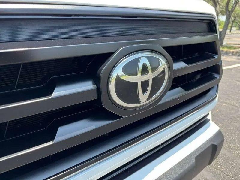 Toyota Tacoma  2022