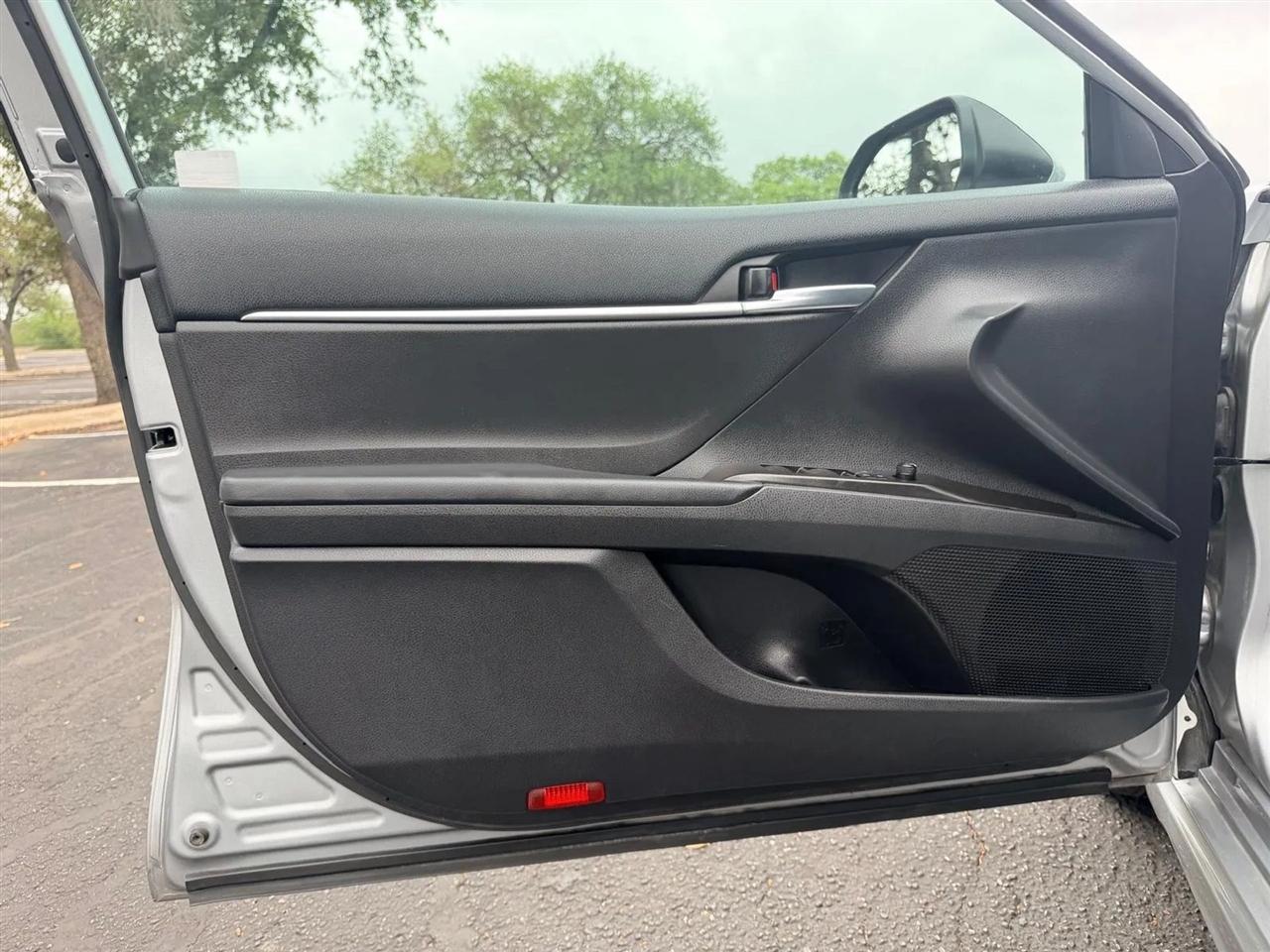 Toyota Camry  2022