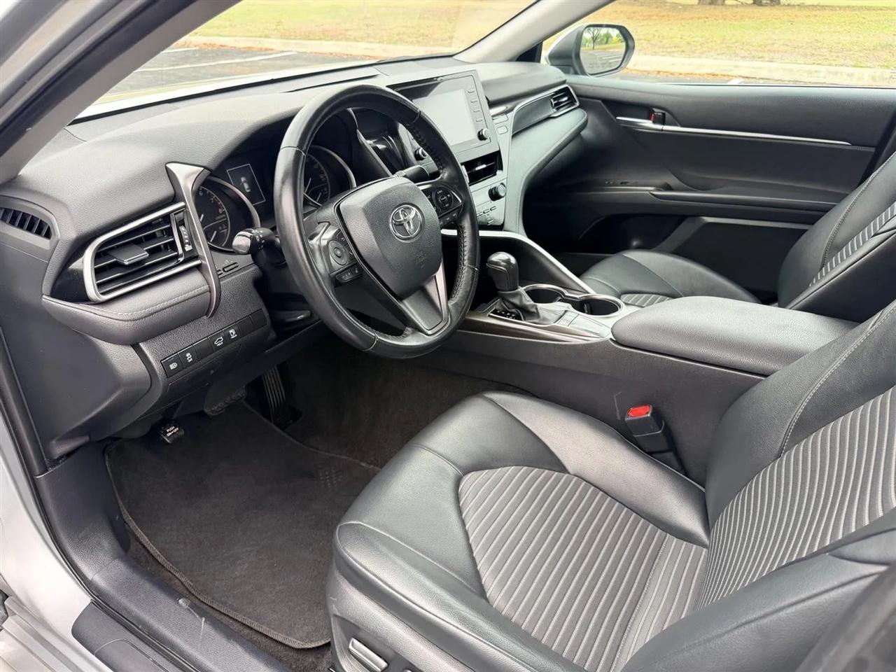 Toyota Camry  2022