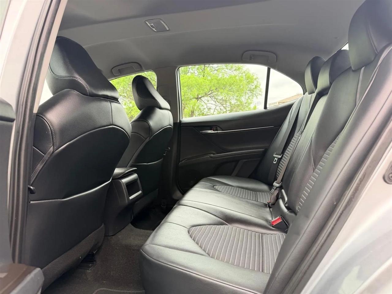 Toyota Camry  2022