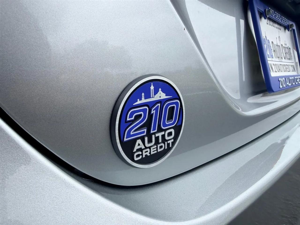 Toyota Camry  2022