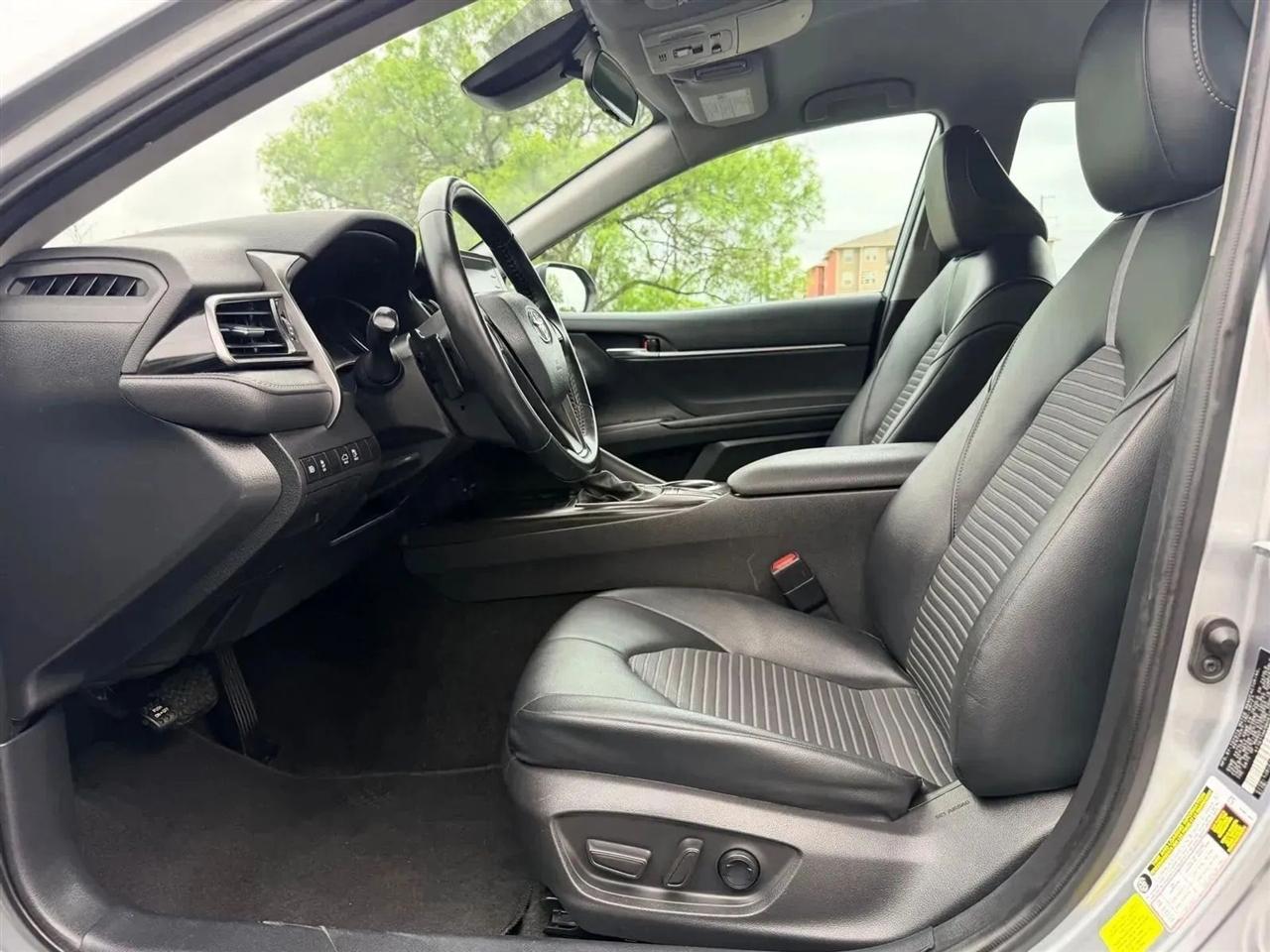 Toyota Camry  2022