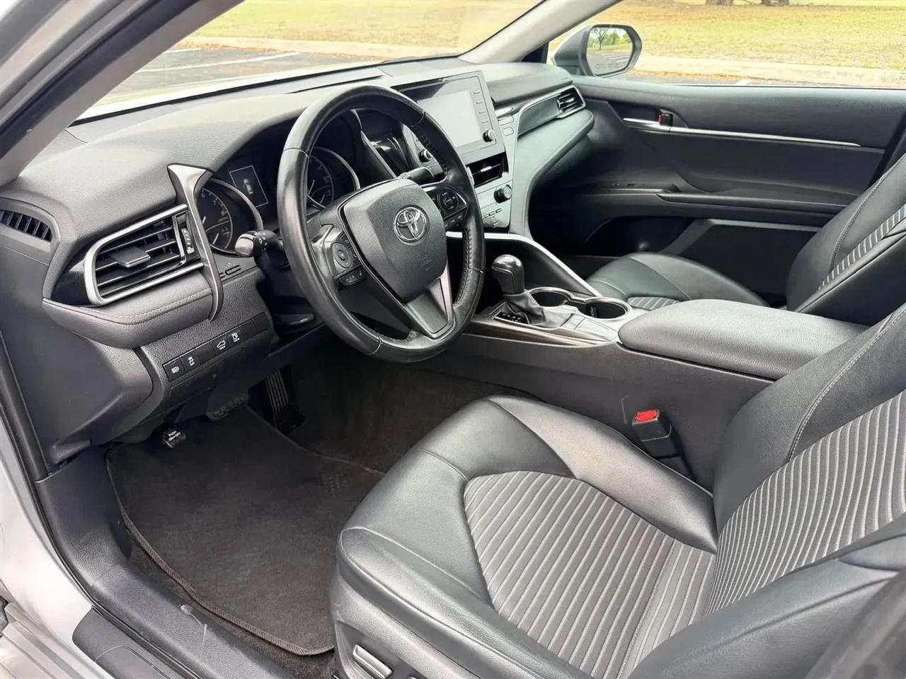 Toyota Camry  2022
