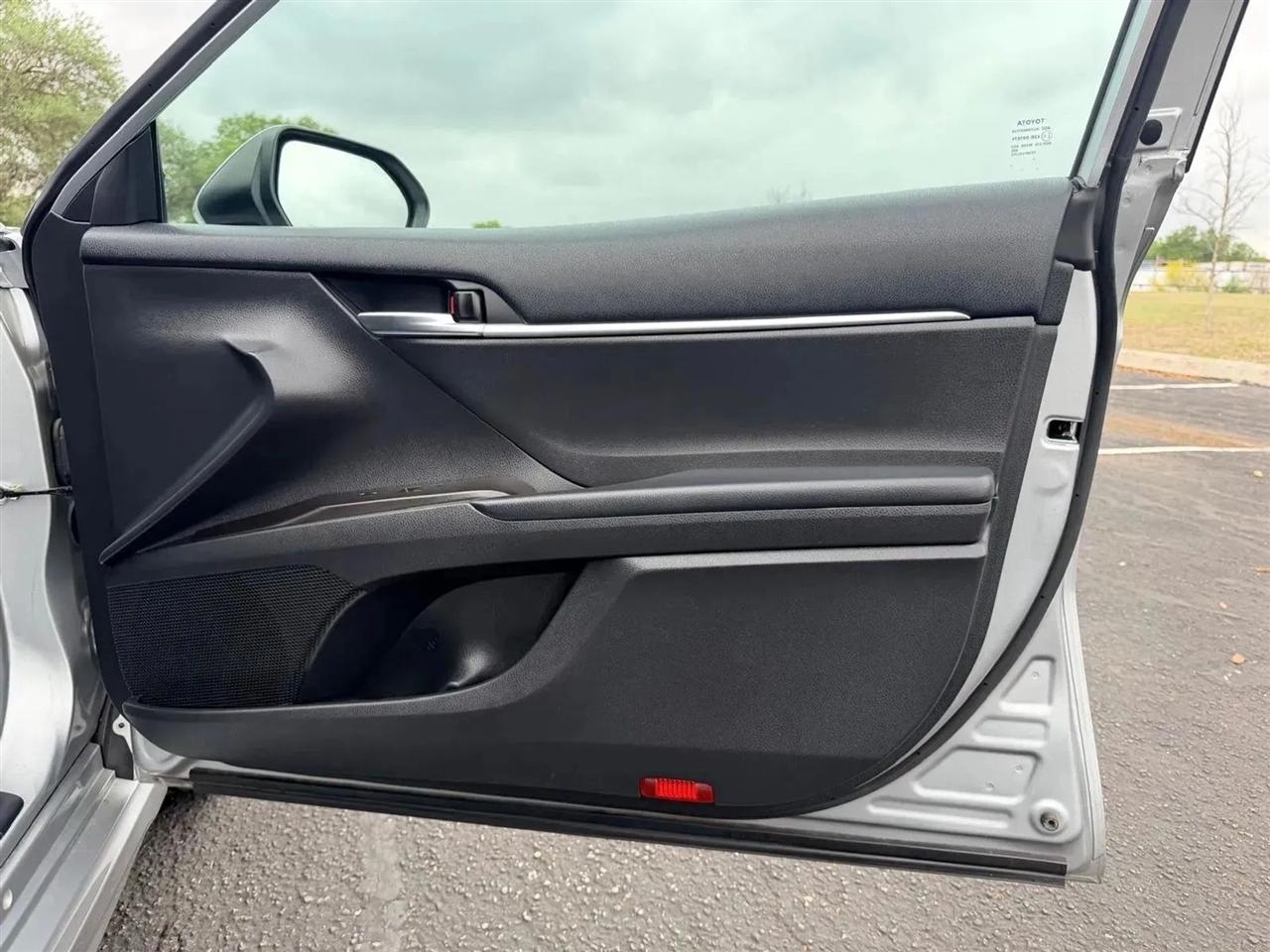 Toyota Camry  2022