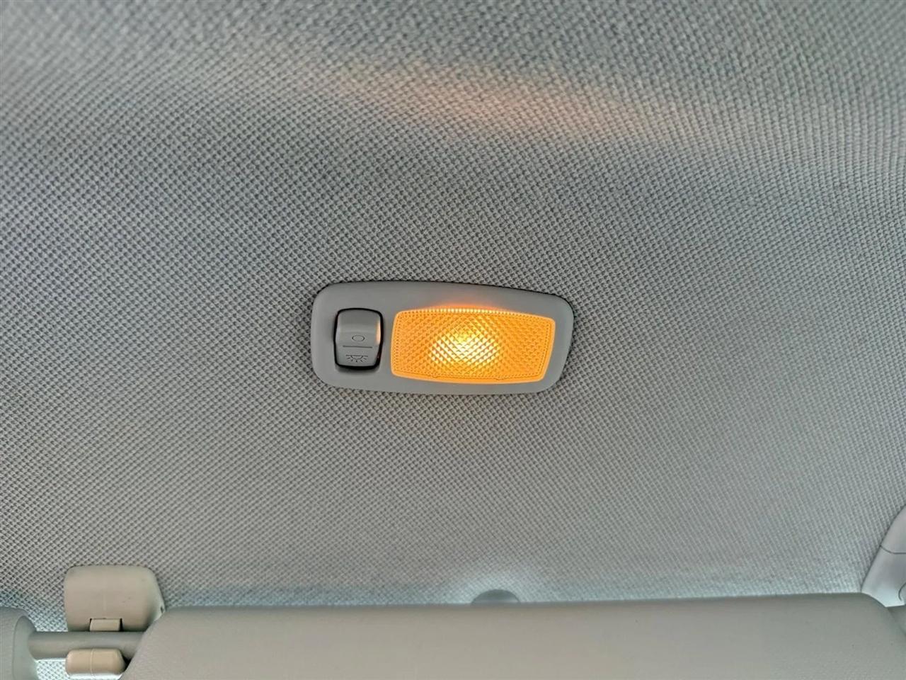 Hyundai Elantra  2023