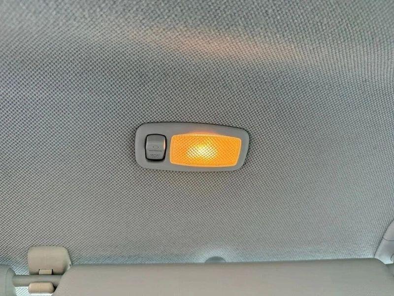 Hyundai Elantra  2023