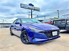 2023 Hyundai Elantra 