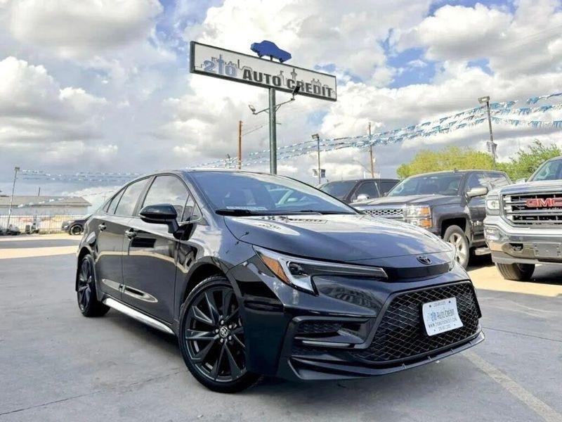 2025 Toyota Corolla SE Sedan 4D