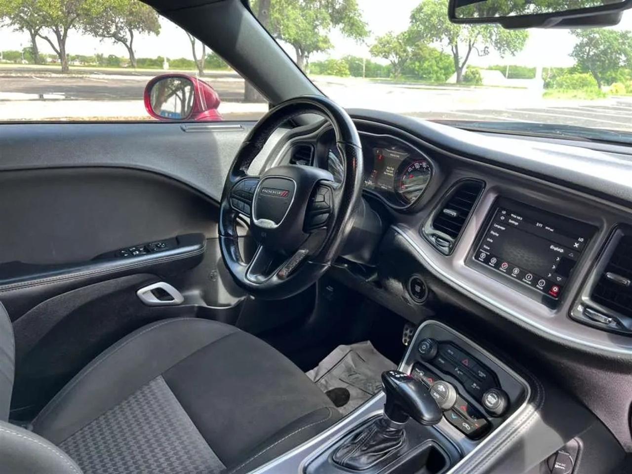 Dodge Challenger  2020
