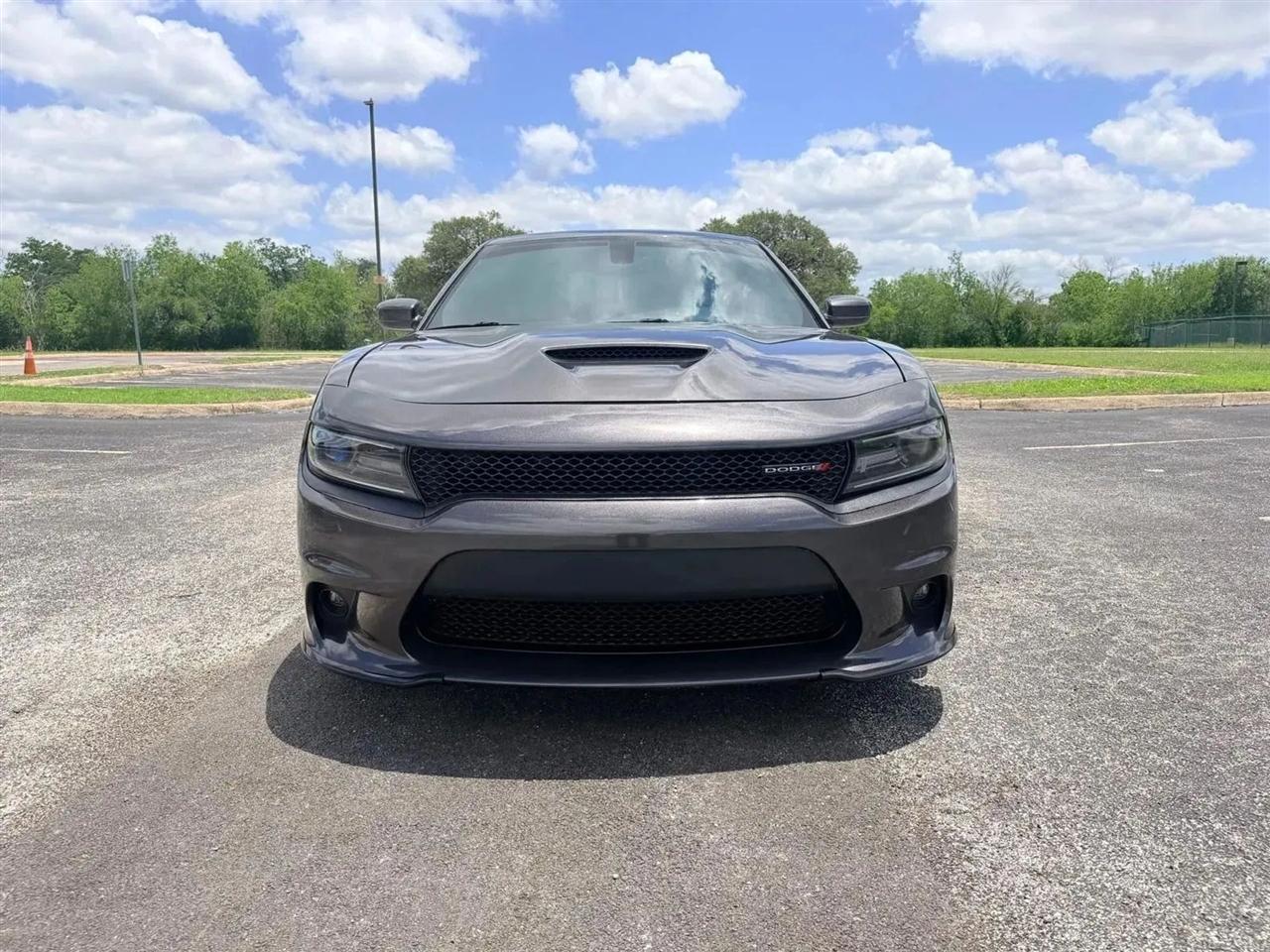 Dodge Charger  2021