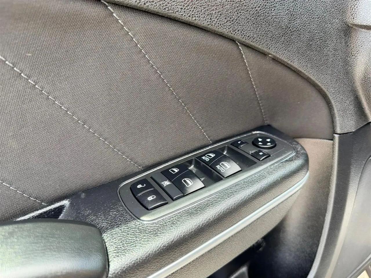 Dodge Charger  2021