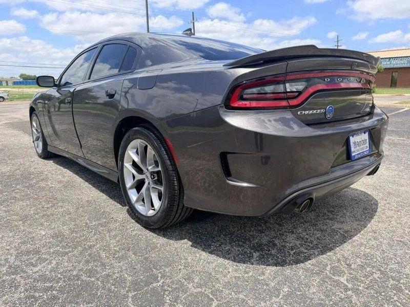 Dodge Charger  2021