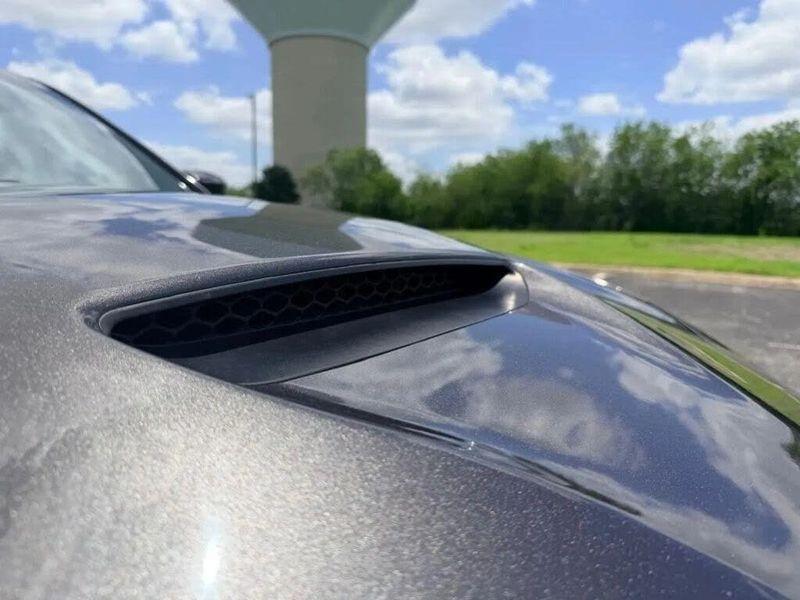 Dodge Charger  2021