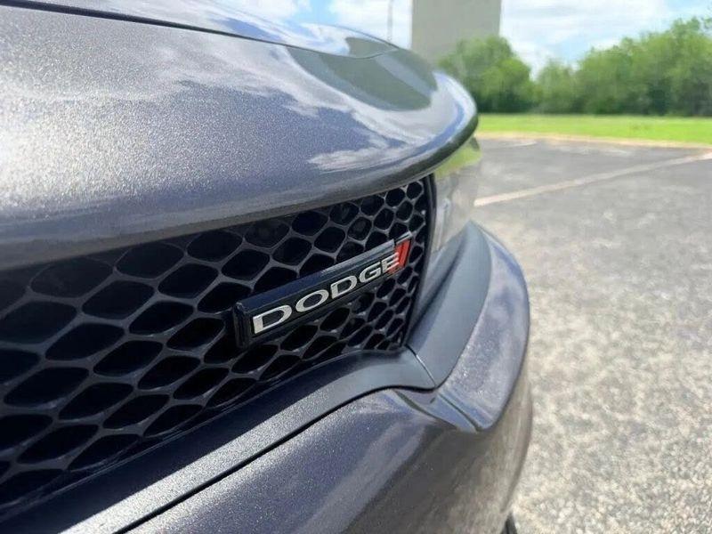 Dodge Charger  2021