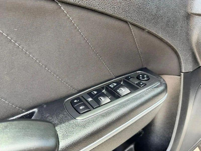 Dodge Charger  2021