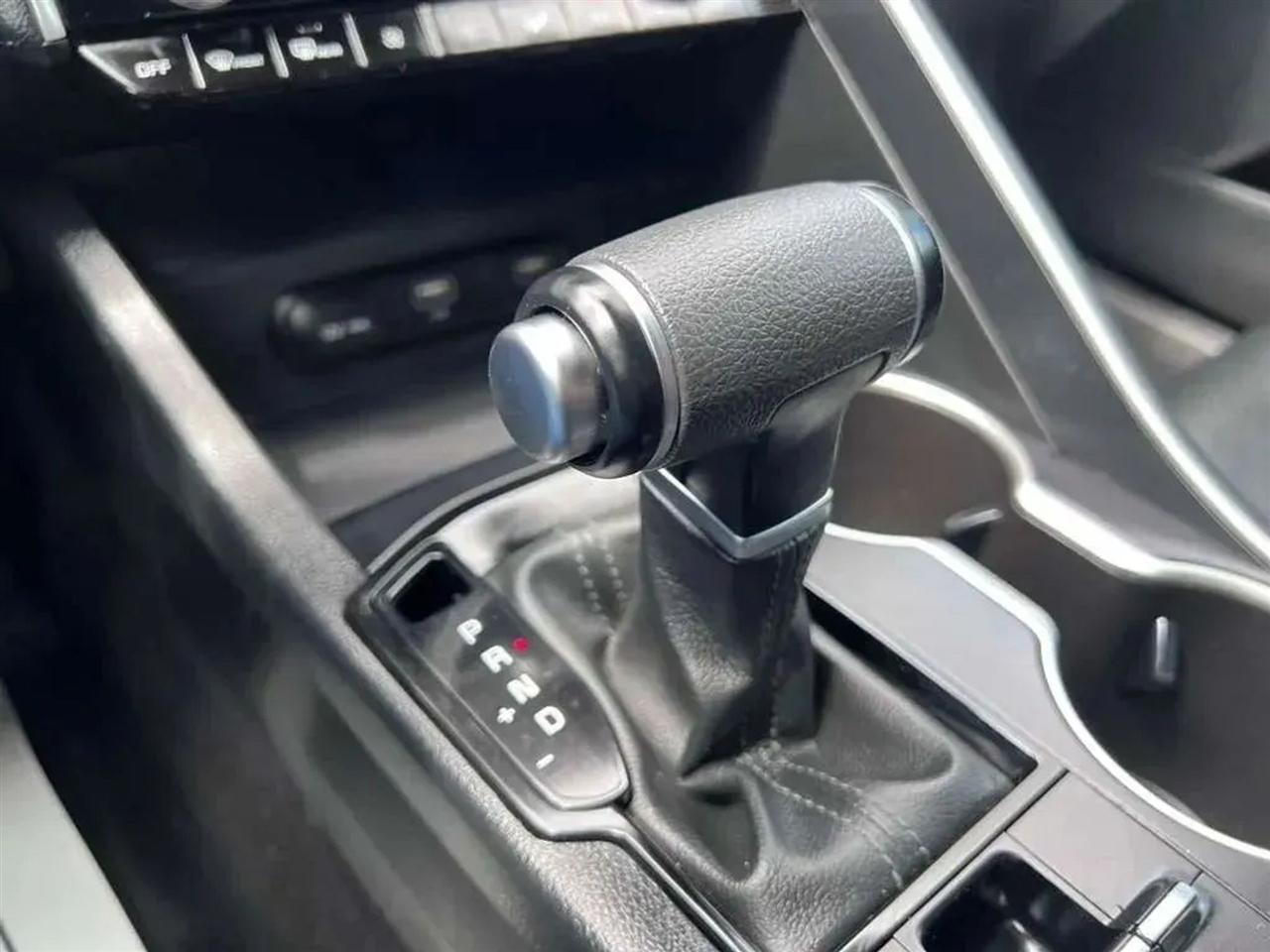 Kia K5  2022