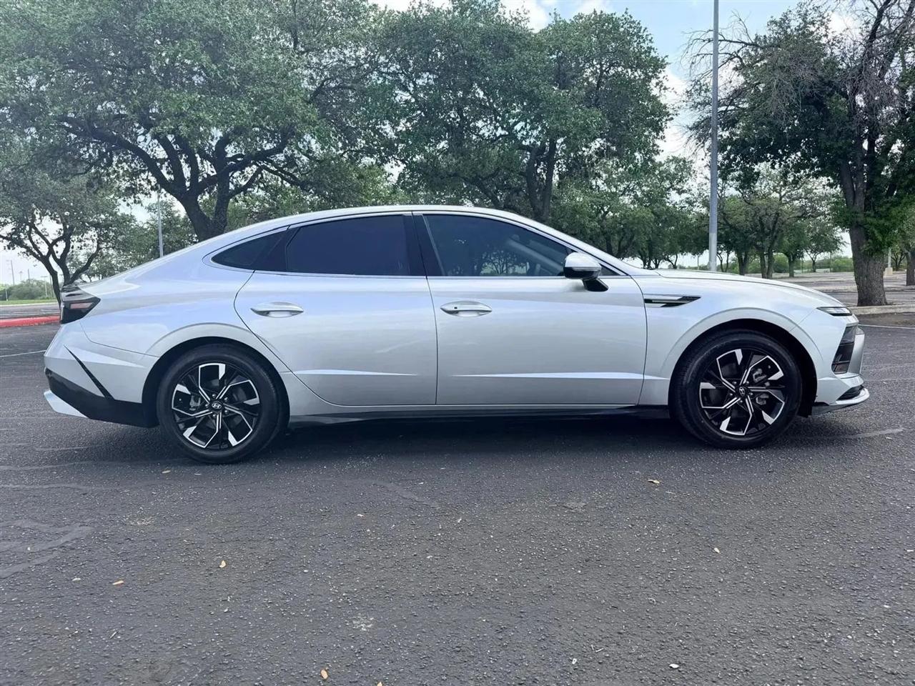 Hyundai Sonata  2024