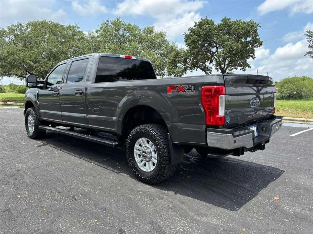 Ford F-250 SD  2019